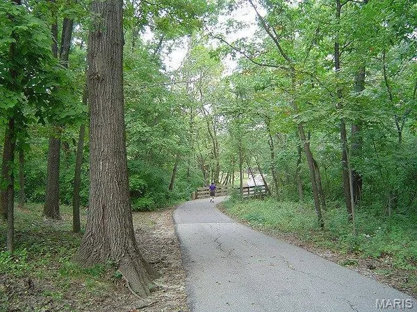 $2,500 | 1219 Blairshire Drive, Ballwin, MO 63011