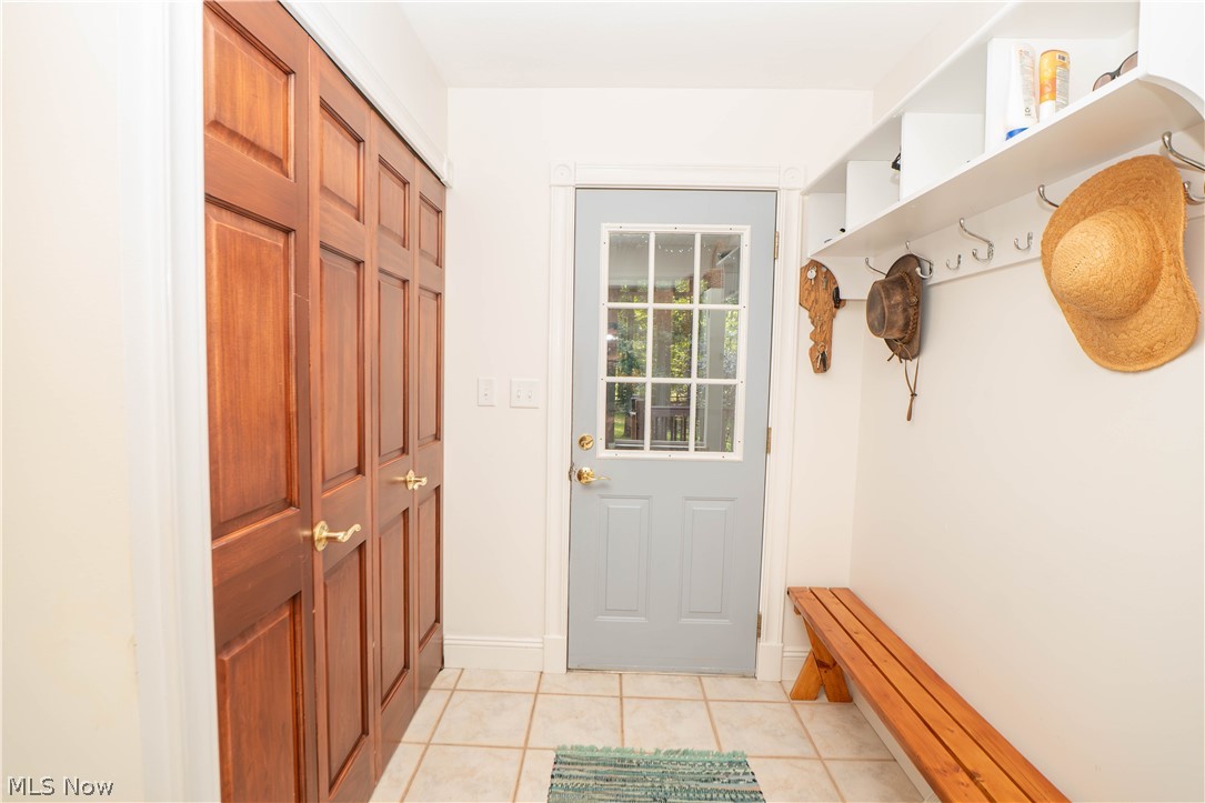 2332 Porter Road Atwater, OH 44201 - Photo 32 of 50 Mud Room/Laundry