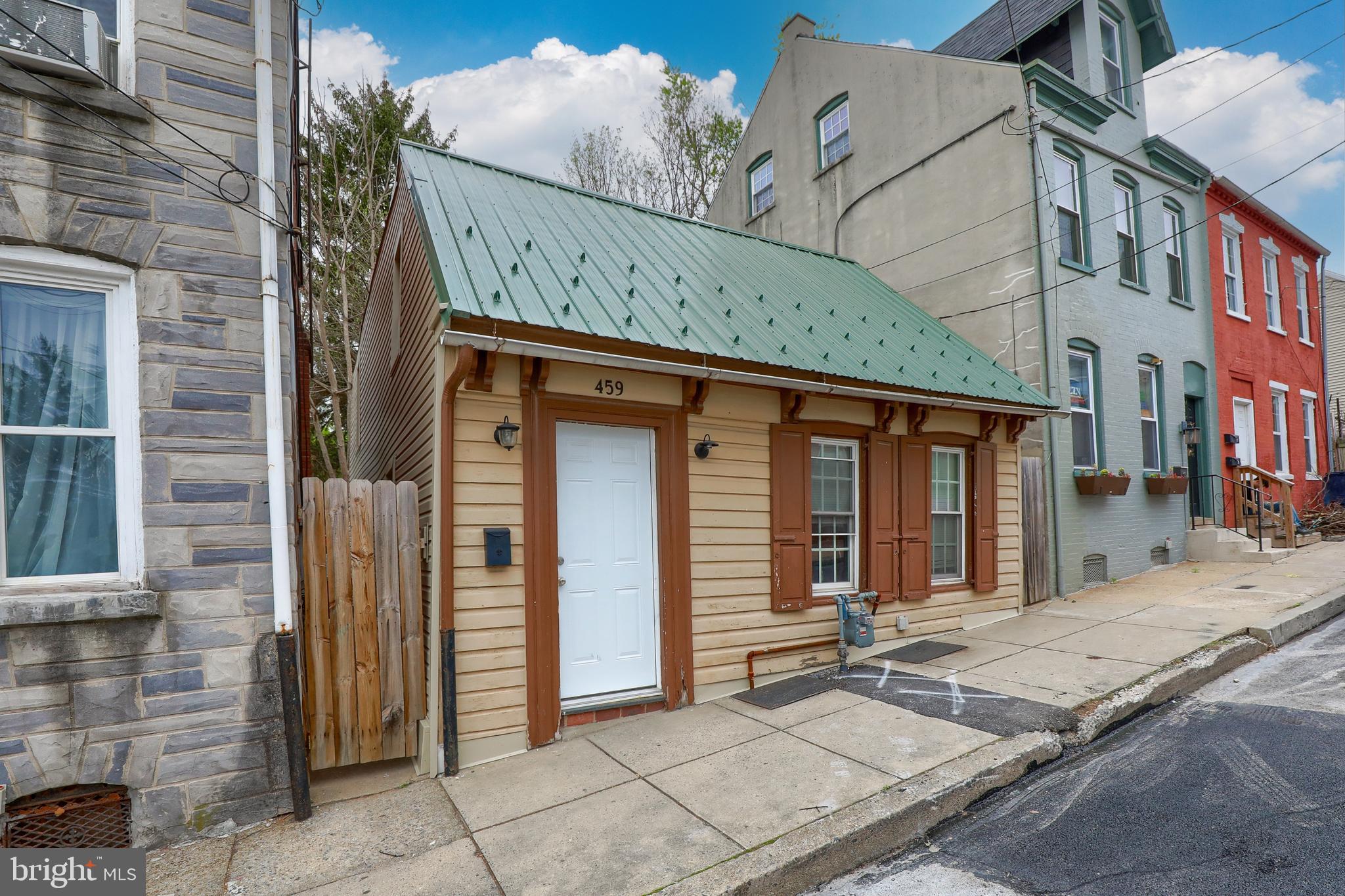 459 High Street Lancaster, PA 17603 - Photo 3 of 19