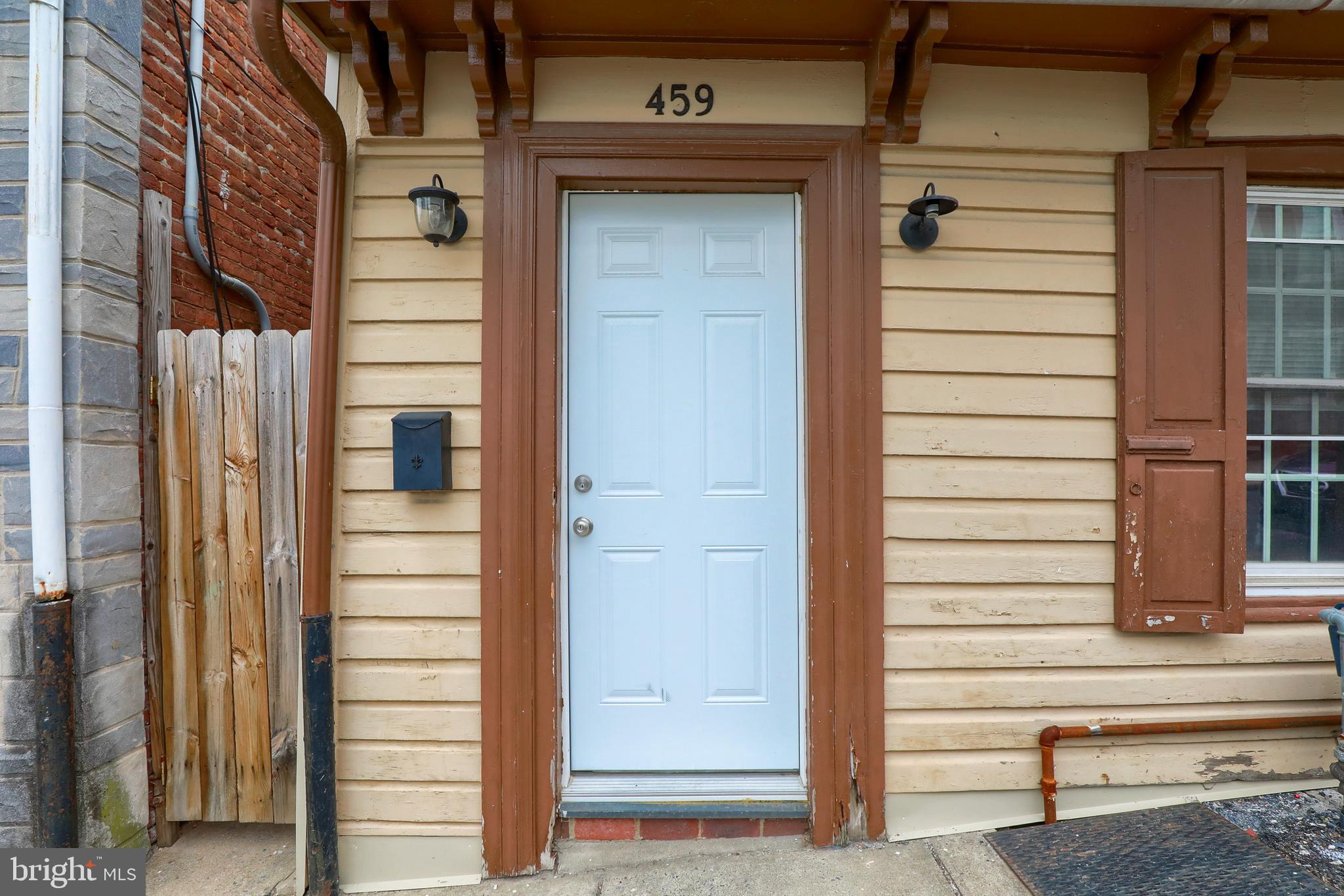 459 High Street Lancaster, PA 17603 - Photo 4 of 19