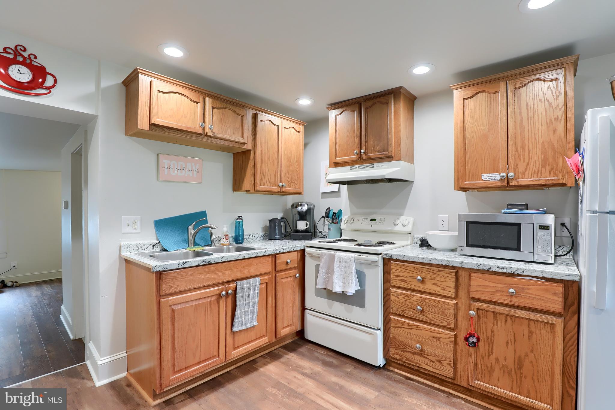 459 High Street Lancaster, PA 17603 - Photo 10 of 19