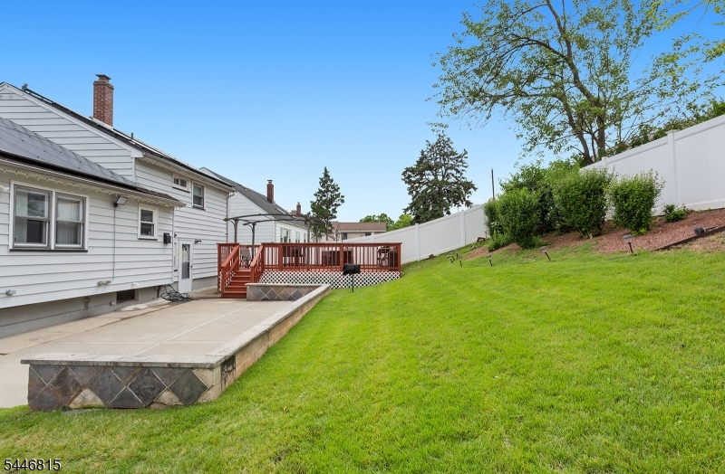77 Bernice Road Belleville, NJ 07109 - Photo 24 of 30