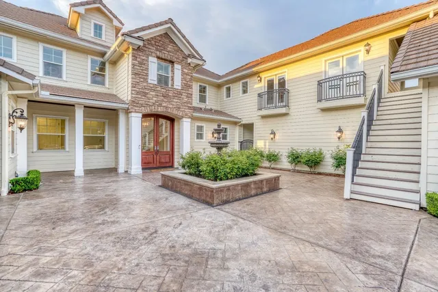 $2,450,000 | 11660 Rusty Spur Lane, Clovis, CA 93619