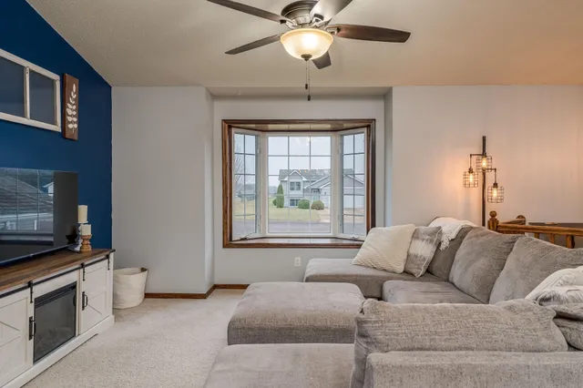 $319,000 | 900 10th Street Southeast, Waseca, MN 56093