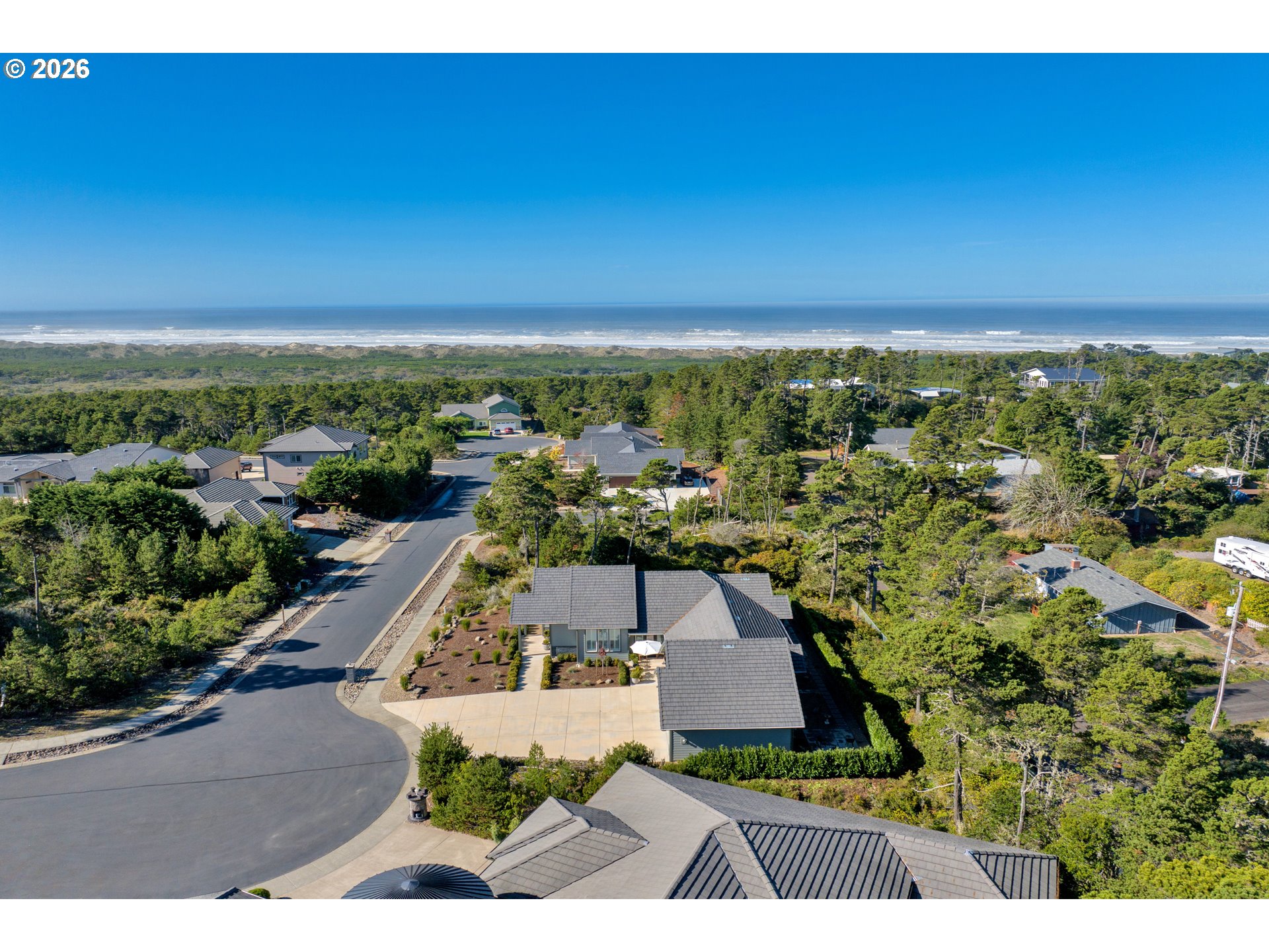 34 Bonnett Way Florence, OR 97439 - Photo 46 of 48 a view of a city
