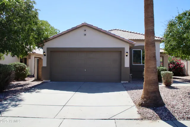 $368,000 | 15345 West Port Royale Lane, Surprise, AZ 85379