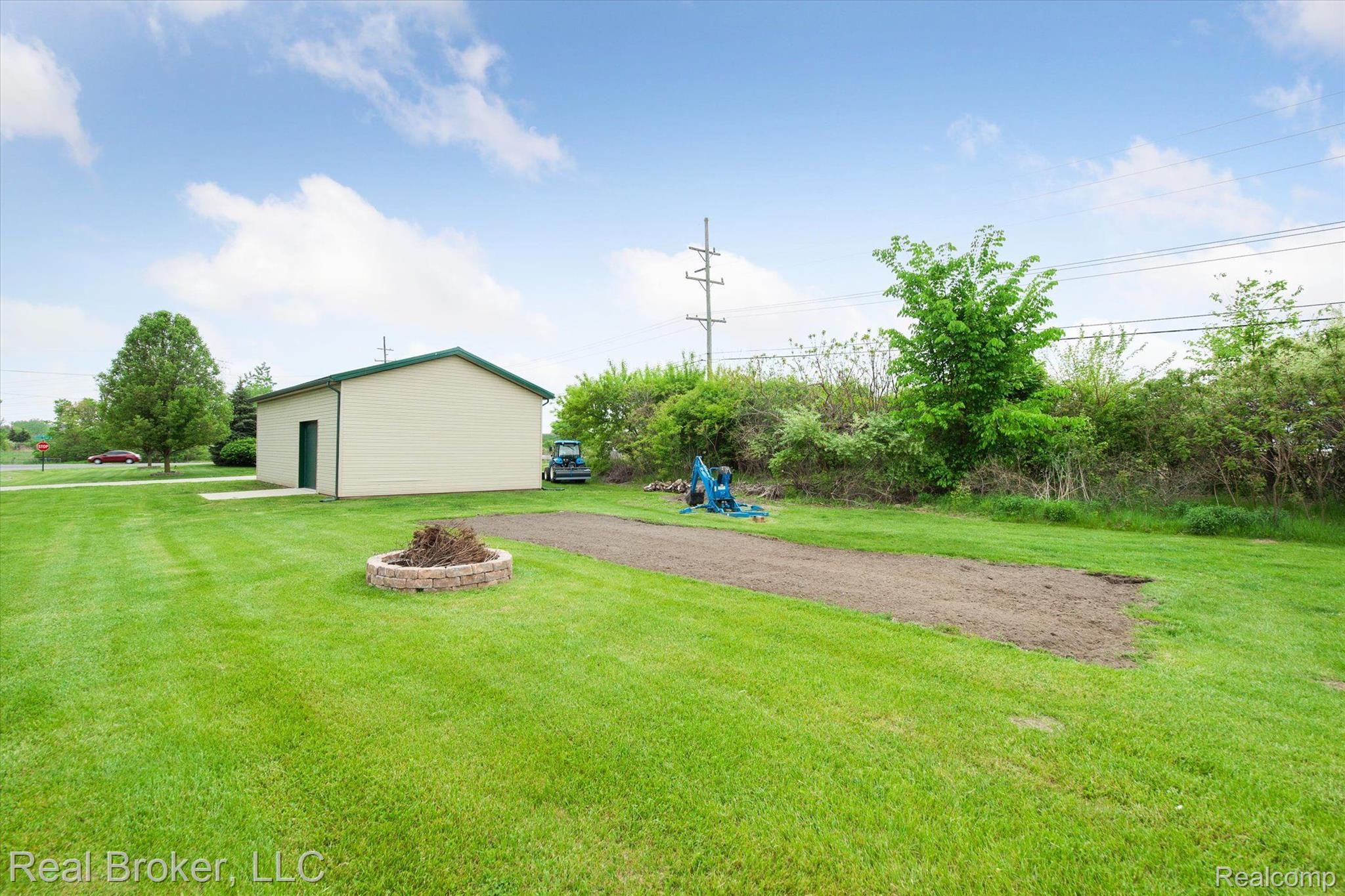 1601 Sandy Creek Road Monroe, MI 48162 - Photo 55 of 60