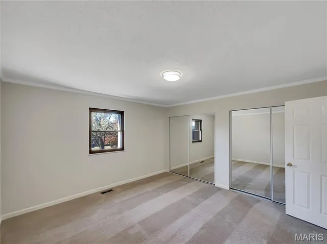 $190,000 | 2417 Charente Drive, Maryland Heights, MO 63043