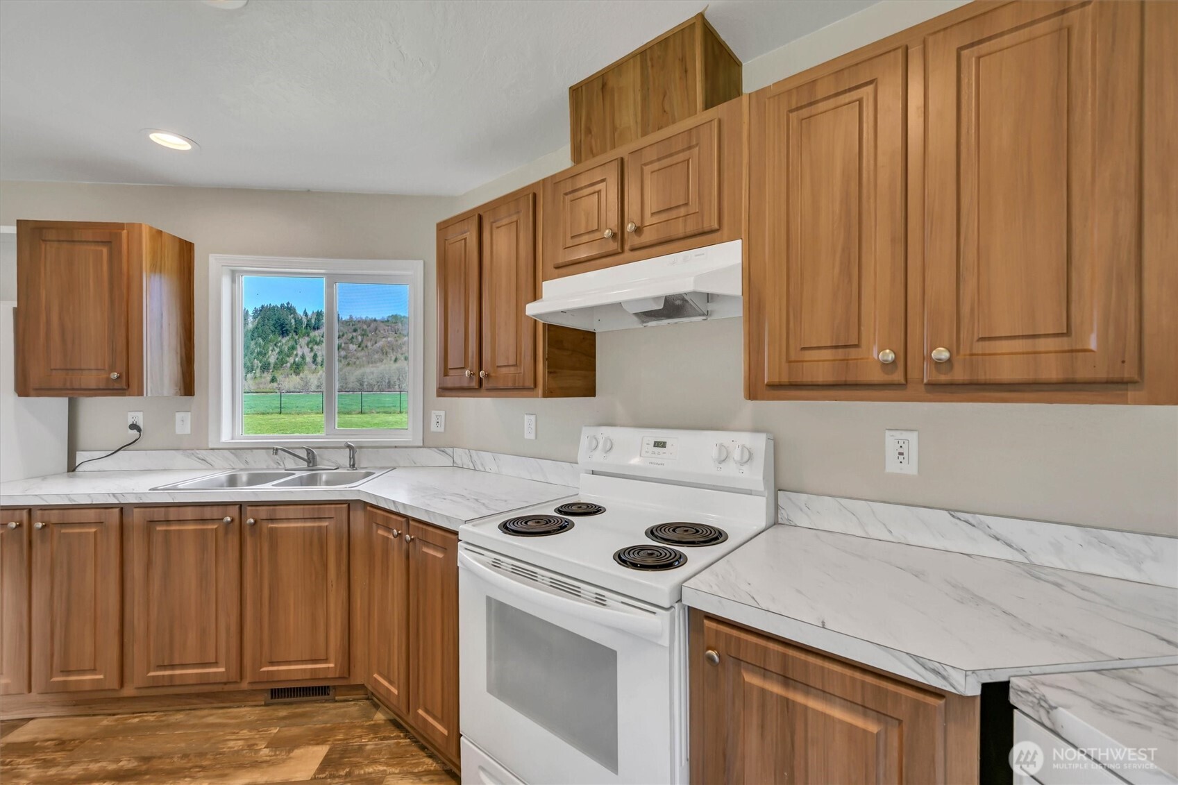 228 Mossyrock Road West Mossyrock, WA 98564 - Photo 8 of 27 Gallery Image 8