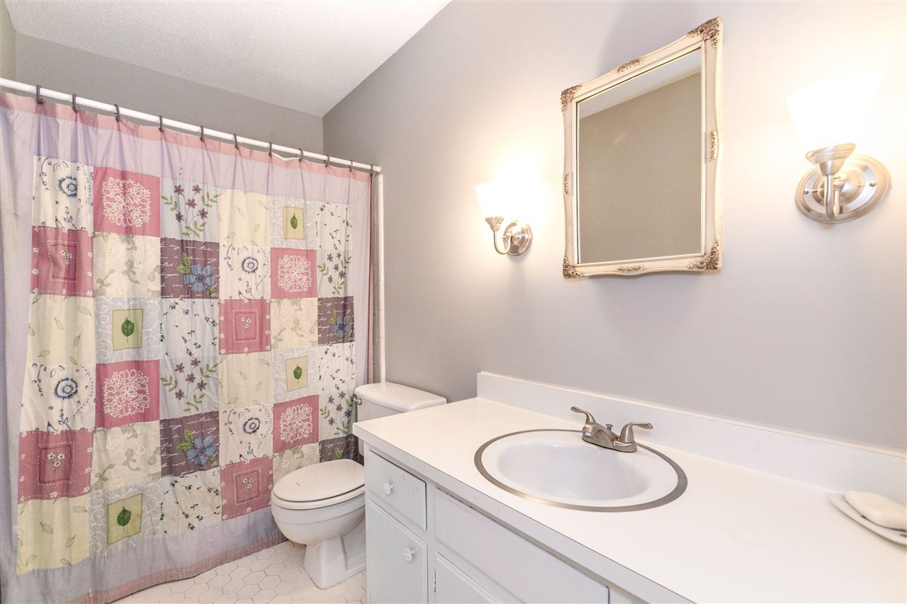 1901 Medfield Road Raleigh, NC 27607 - Photo 18 of 25 Photo 18