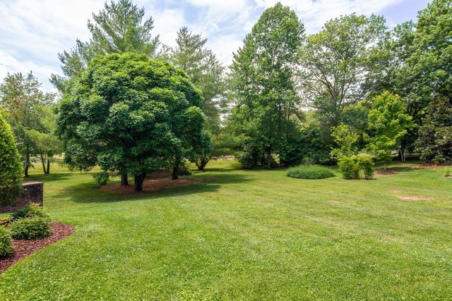 $2,740,000 | 5899 Willshire Drive, Nashville, TN 37215