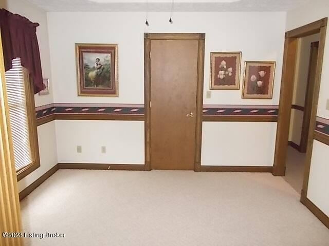 4265 Bloomfield Road Bardstown, KY 40004 - Photo 11 of 21 Third bedroom with 2 cased openings that are standard door sizes