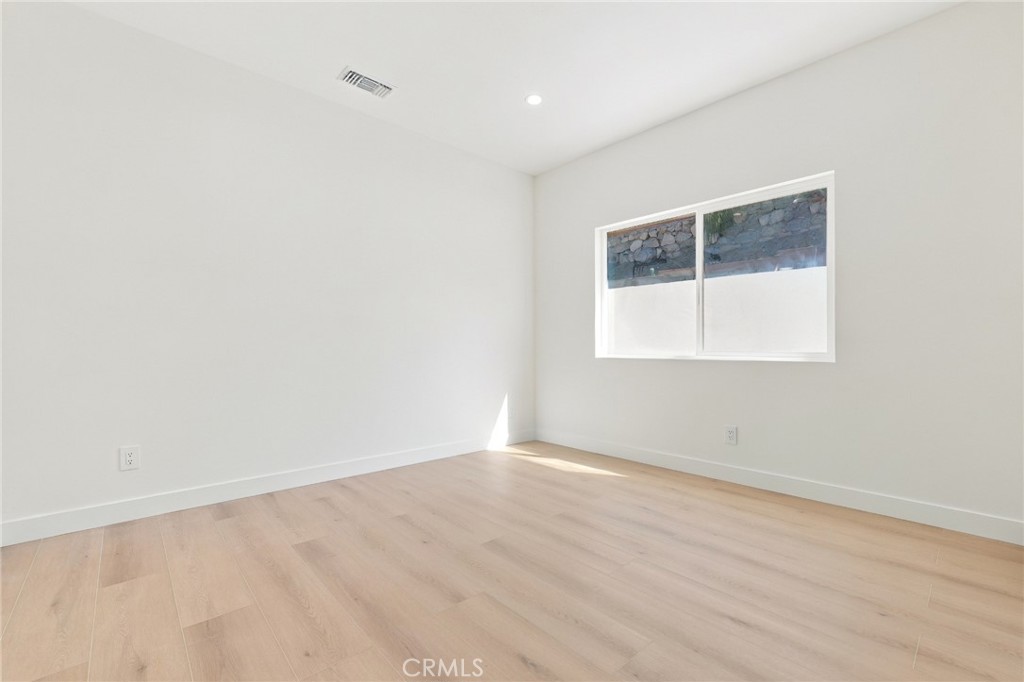10904 Big Tujunga Canyon Road Tujunga, CA 91042 - Photo 12 of 16 Gallery Image 12