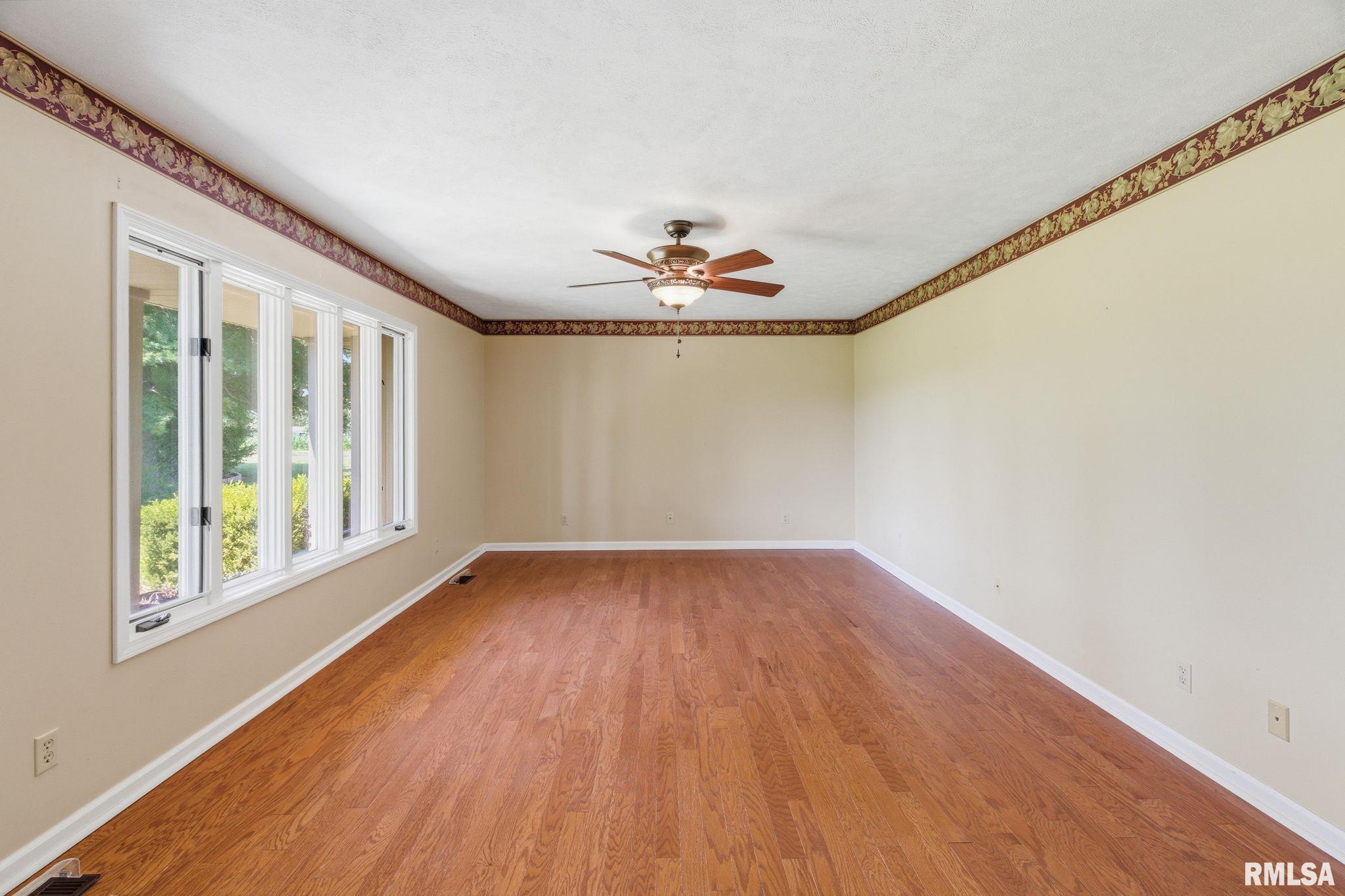3866 North Reed Station Road De Soto, IL 62924 - Photo 10 of 48 Gallery Image 10