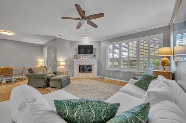 $875,000 | 607 East Oakland Avenue, Winter Garden, FL 34787