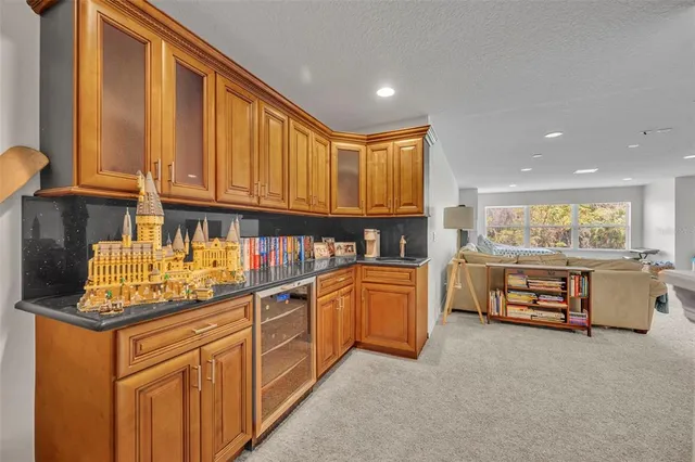 $875,000 | 607 East Oakland Avenue, Winter Garden, FL 34787