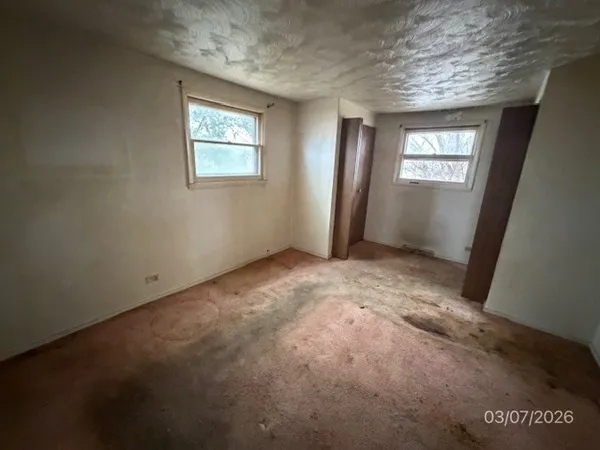$71,000 | 16510 Winchester Avenue, Markham, IL 60428