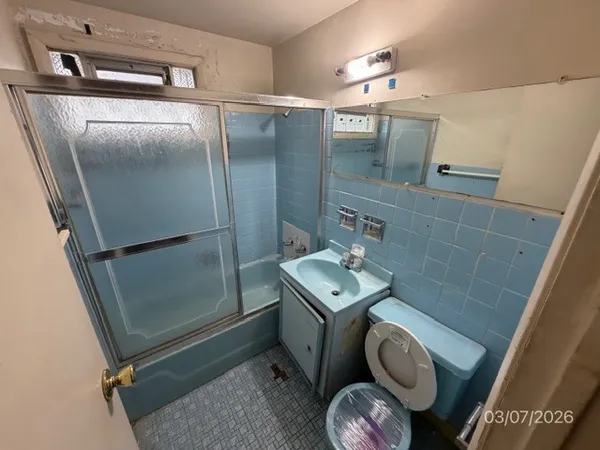 $71,000 | 16510 Winchester Avenue, Markham, IL 60428