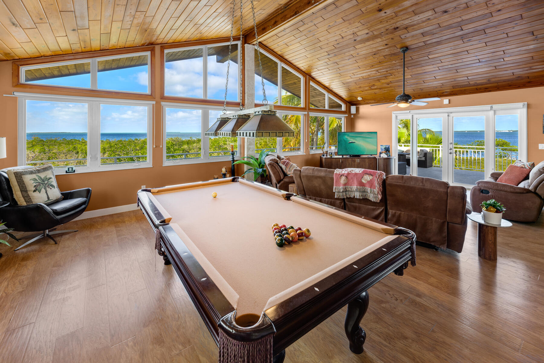 51 Mutiny Place Key Largo, FL 33037 - Photo 16 of 75 Billiard and reading area of great room