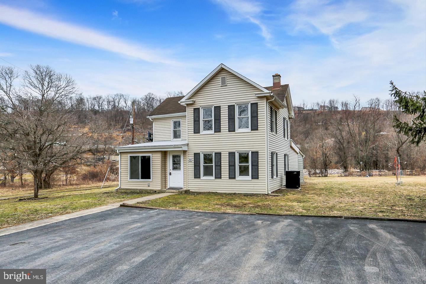 284 Marsh Run Road New Cumberland, PA 17070 - Photo 2 of 30 Gallery Image 2