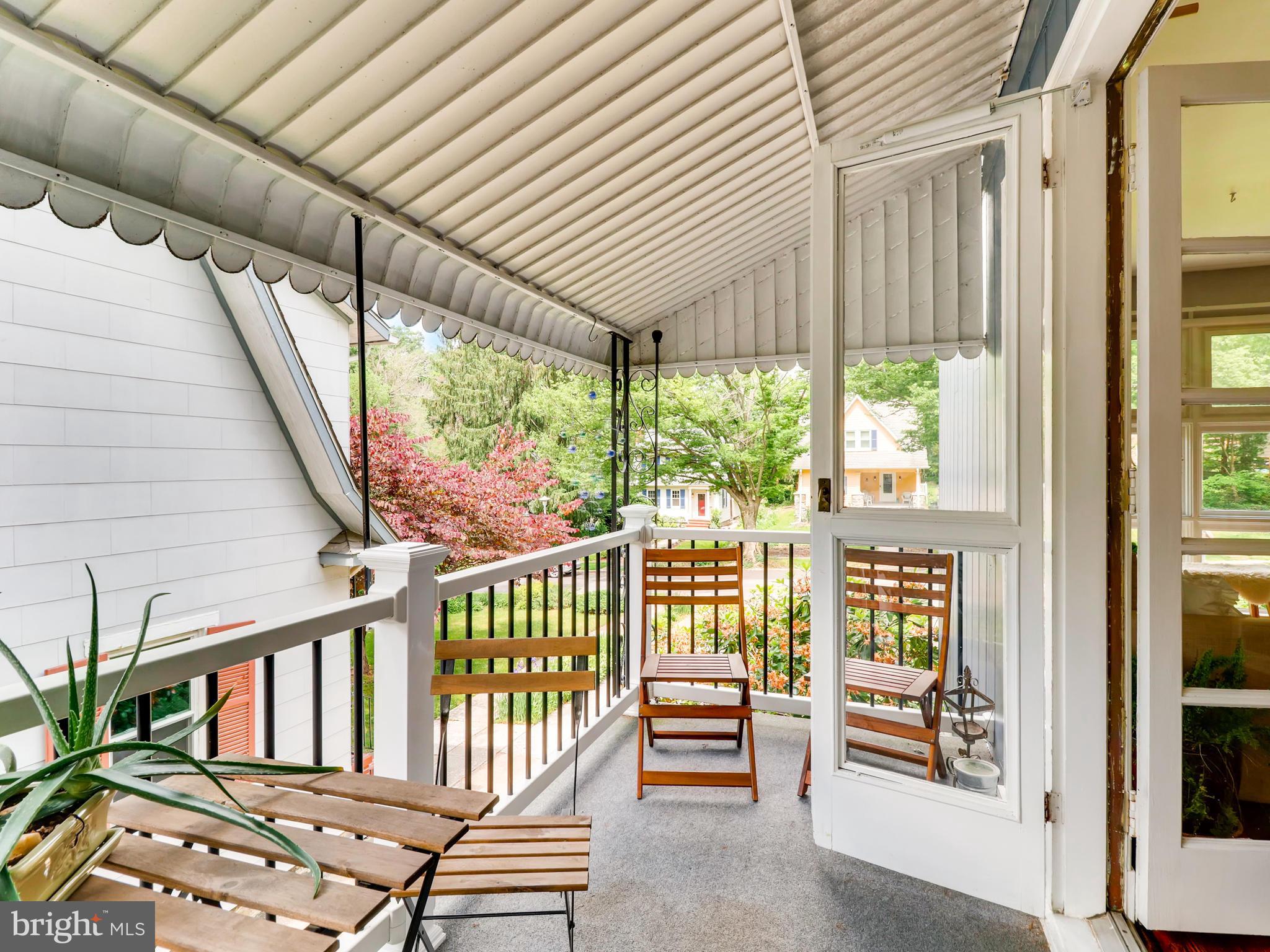 728 Brookwood Road Baltimore, MD 21229 - Photo 8 of 25