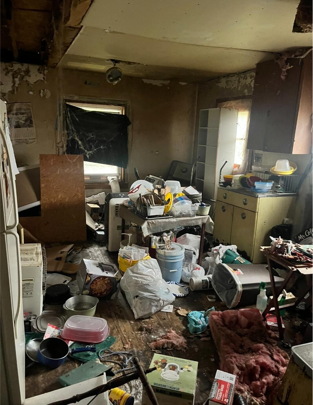 621 Spring Street Michigan City, IN 46360 - Photo 9 of 12 1080x1400
