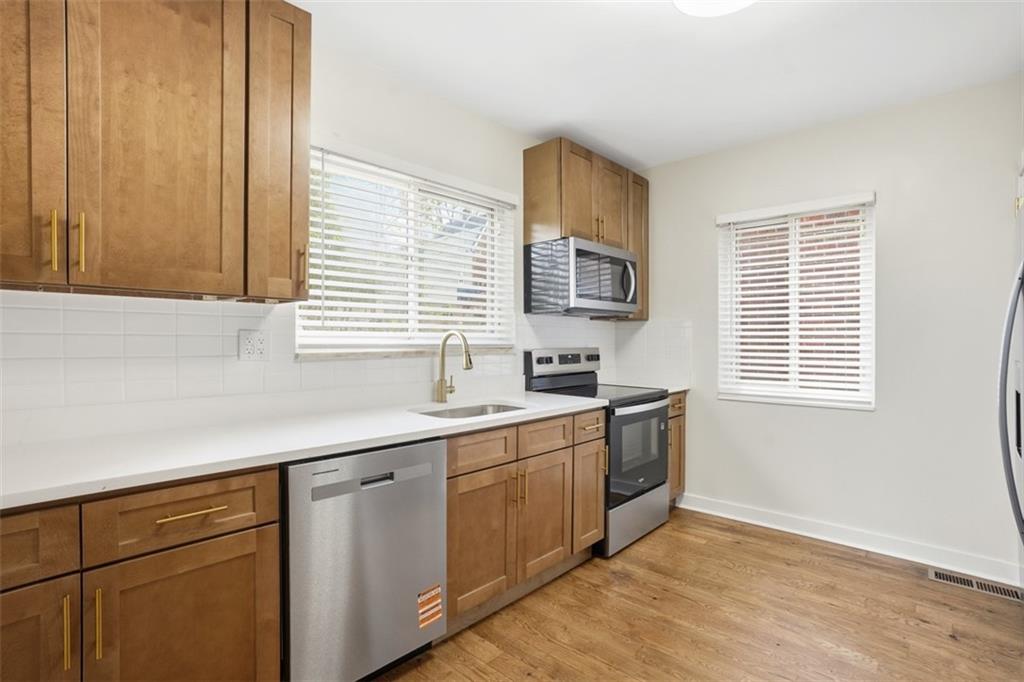 554 Richland Road Pittsburgh, PA 15228 - Photo 17 of 38 Gallery Image 17