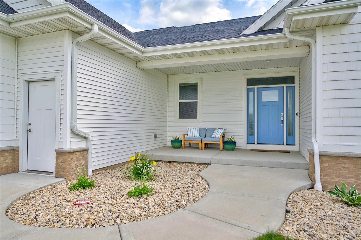 6607 Kades Sun Prairie Sun Prairie, WI 53590 - Photo 3 of 77
