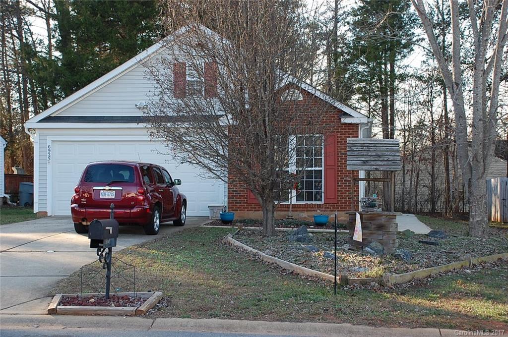 6925 Alanbrook Road, Unit 166 Charlotte, NC 28215 - Photo 1 of 16 Gallery Image 1