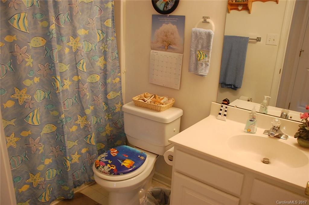 6925 Alanbrook Road, Unit 166 Charlotte, NC 28215 - Photo 12 of 16 Gallery Image 12