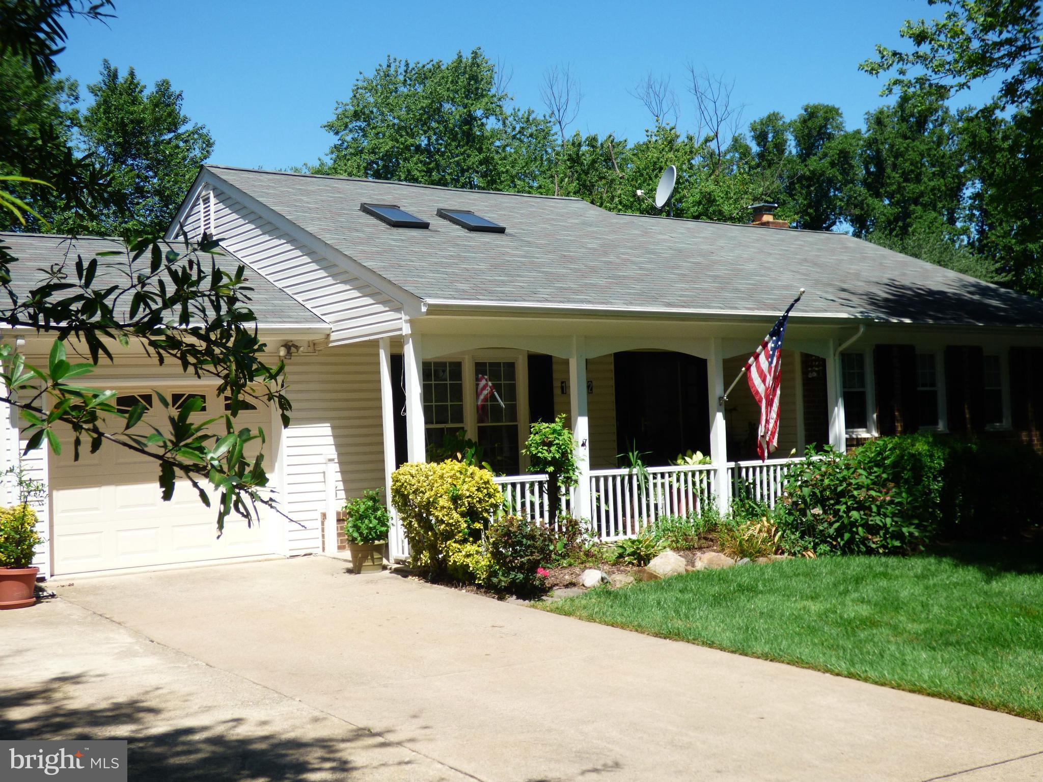 1502 Stuart Road Herndon, VA 20170 - Photo 26 of 26 Exterior (Front)