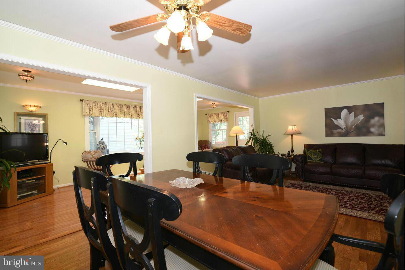 1502 Stuart Road Herndon, VA 20170 - Photo 8 of 26 Dining Room