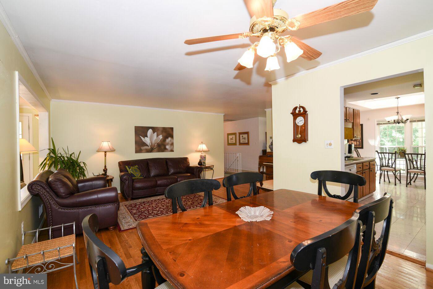 1502 Stuart Road Herndon, VA 20170 - Photo 9 of 26 Dining Room