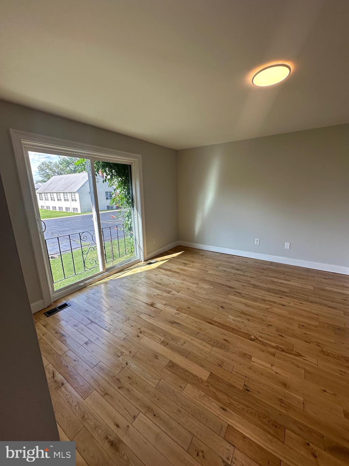 12135 Academy Road, Unit 67 Philadelphia, PA 19154 - Photo 8 of 12 Gallery Image 8