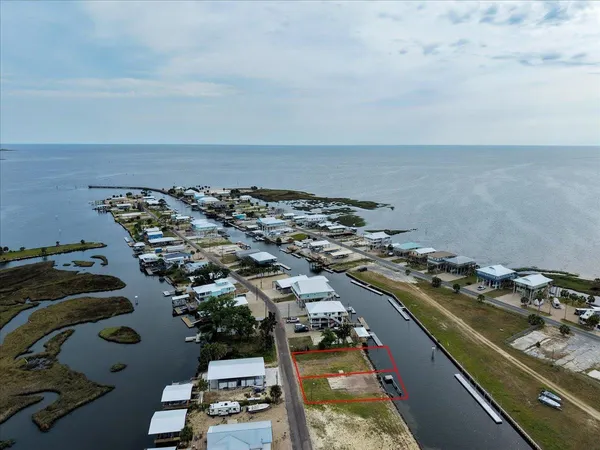 $315,000 | 20783 Marina Road, Perry, FL 32348