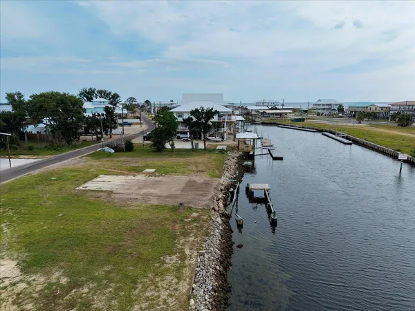 $315,000 | 20783 Marina Road, Perry, FL 32348