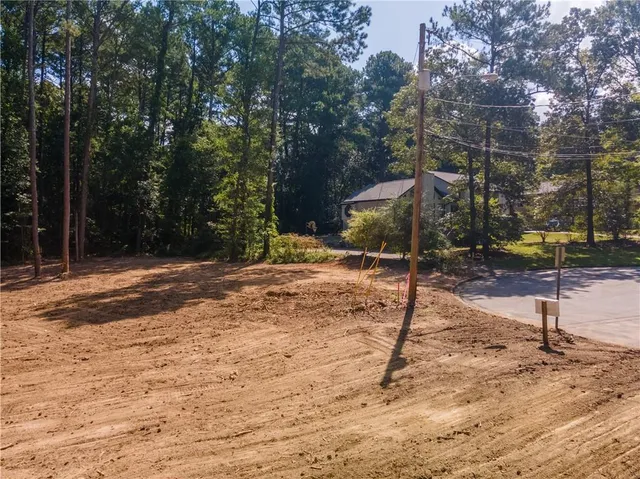 $99,000 | 2950 Hadrian Drive Southwest, Snellville, GA 30078