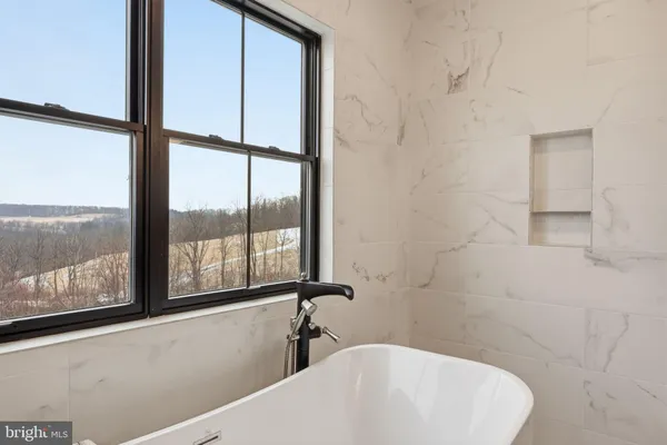 $2,790,000 | 176 Fenstermaker Road, Kutztown, PA 19530