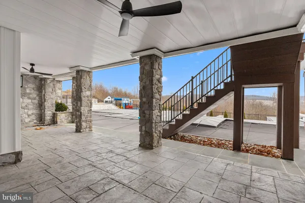 $2,790,000 | 176 Fenstermaker Road, Kutztown, PA 19530