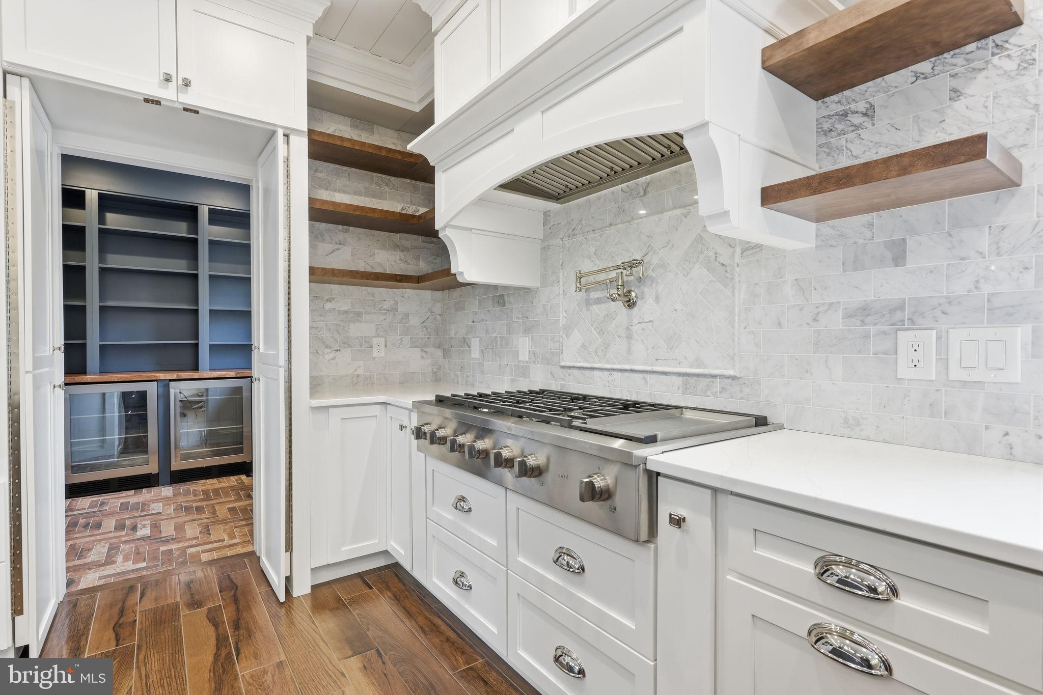 176 Fenstermaker Road Kutztown, PA 19530 - Photo 50 of 149 Sleek modern kitchen with elegant finishes.