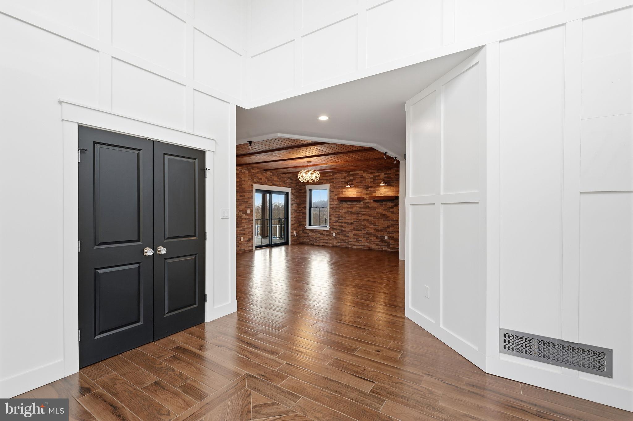 176 Fenstermaker Road Kutztown, PA 19530 - Photo 6 of 149 Inviting entryway with modern charm.