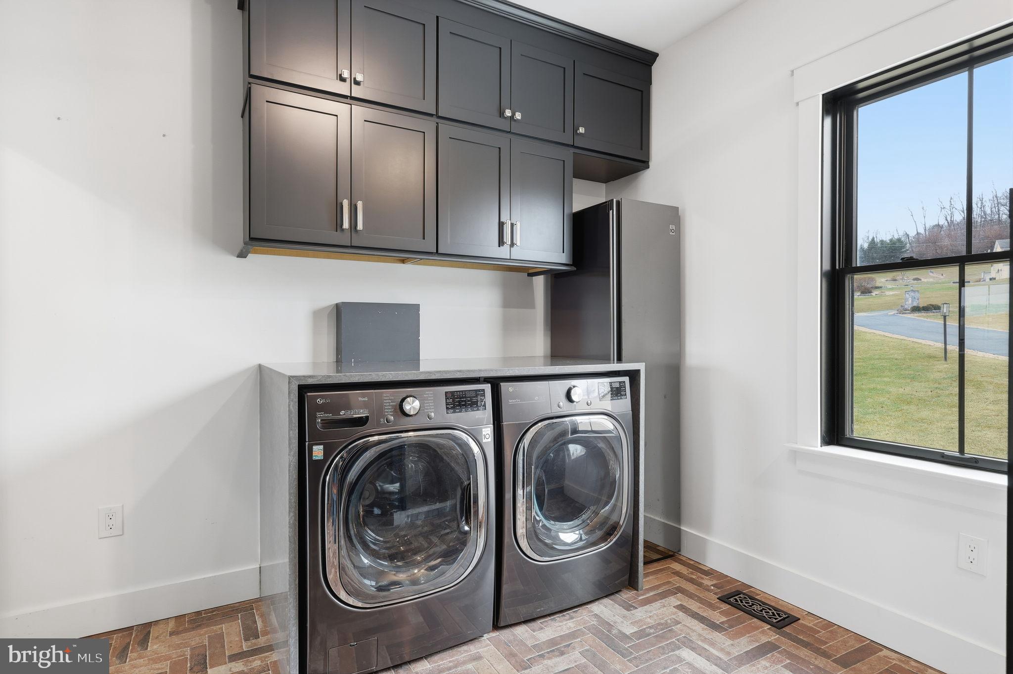 176 Fenstermaker Road Kutztown, PA 19530 - Photo 67 of 149 Sleek laundry space with modern appliances.