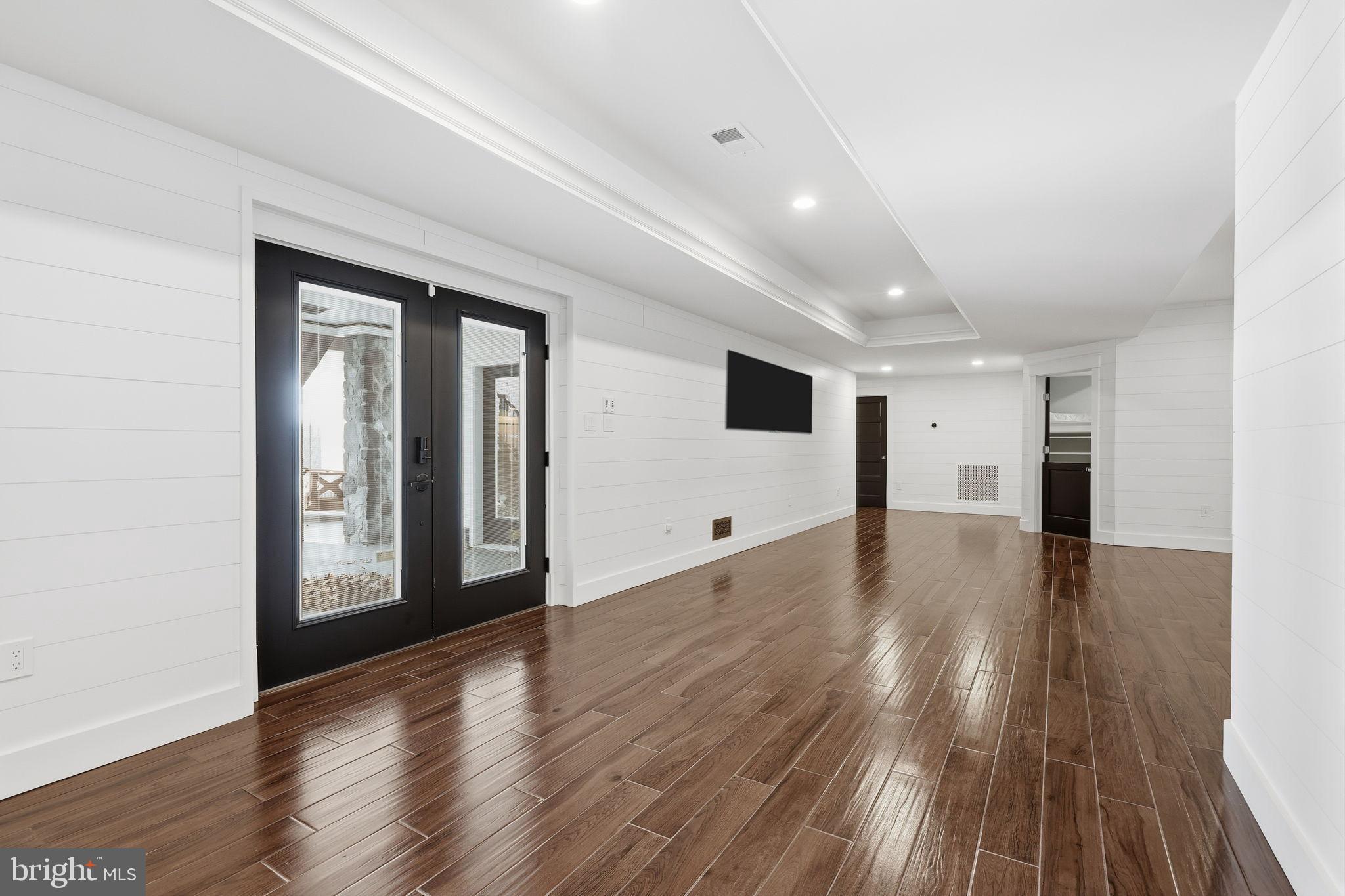176 Fenstermaker Road Kutztown, PA 19530 - Photo 81 of 149 a view of a hallway with wooden floor