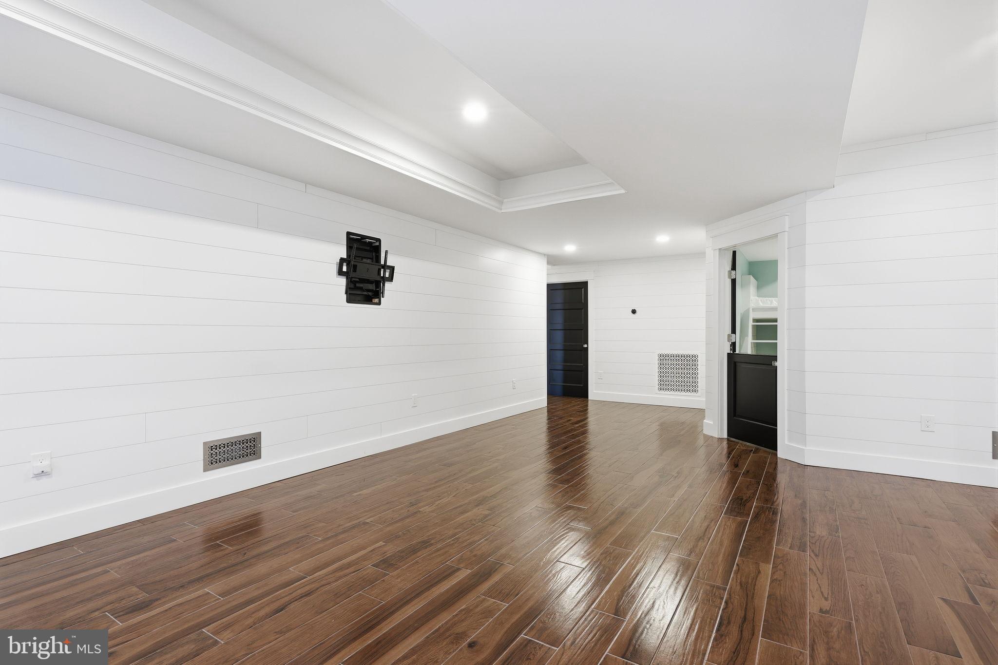 176 Fenstermaker Road Kutztown, PA 19530 - Photo 86 of 149 Spacious, modern room with sleek finishes.
