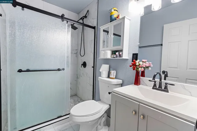 $450,000 | 947 Burlwood Court, Los Banos, CA 93635