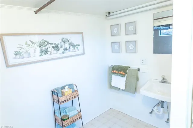 $300,000 | 2043 Snow Hill Church Road, Danbury, NC 27016