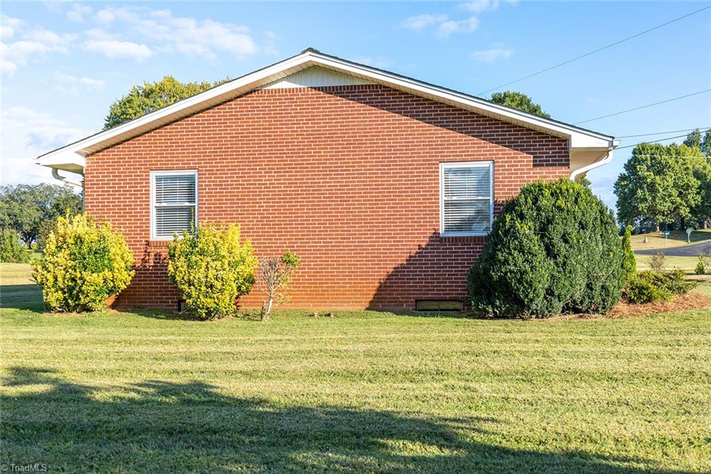 2043 Snow Hill Church Road Danbury, NC 27016 - Photo 45 of 49