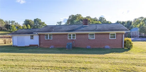 $295,000 | 2043 Snow Hill Church Road, Danbury, NC 27016