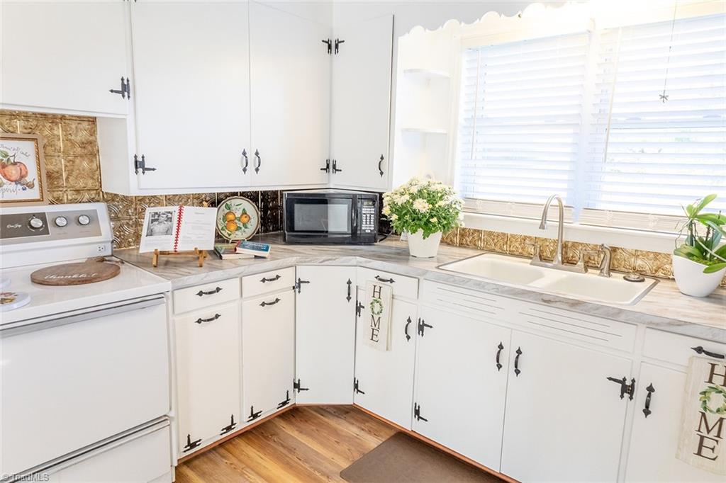 2043 Snow Hill Church Road Danbury, NC 27016 - Photo 9 of 49