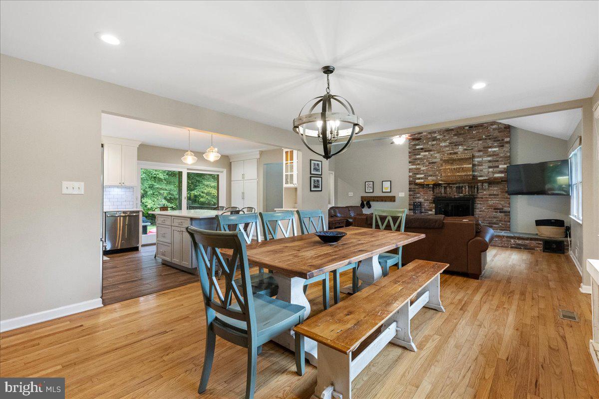 6 Blackfoot Road Pennington, NJ 08534 - Photo 5 of 30